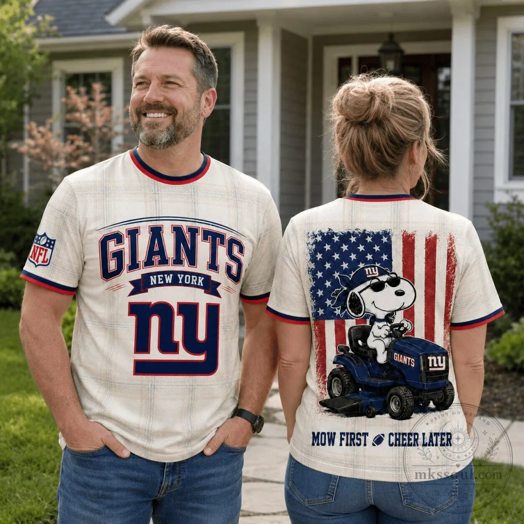 New York Giants Football Snoopy Mowing Lawn Funny T-Shirt New York Giants Football Snoopy Mowing Lawn Funny T-Shirt